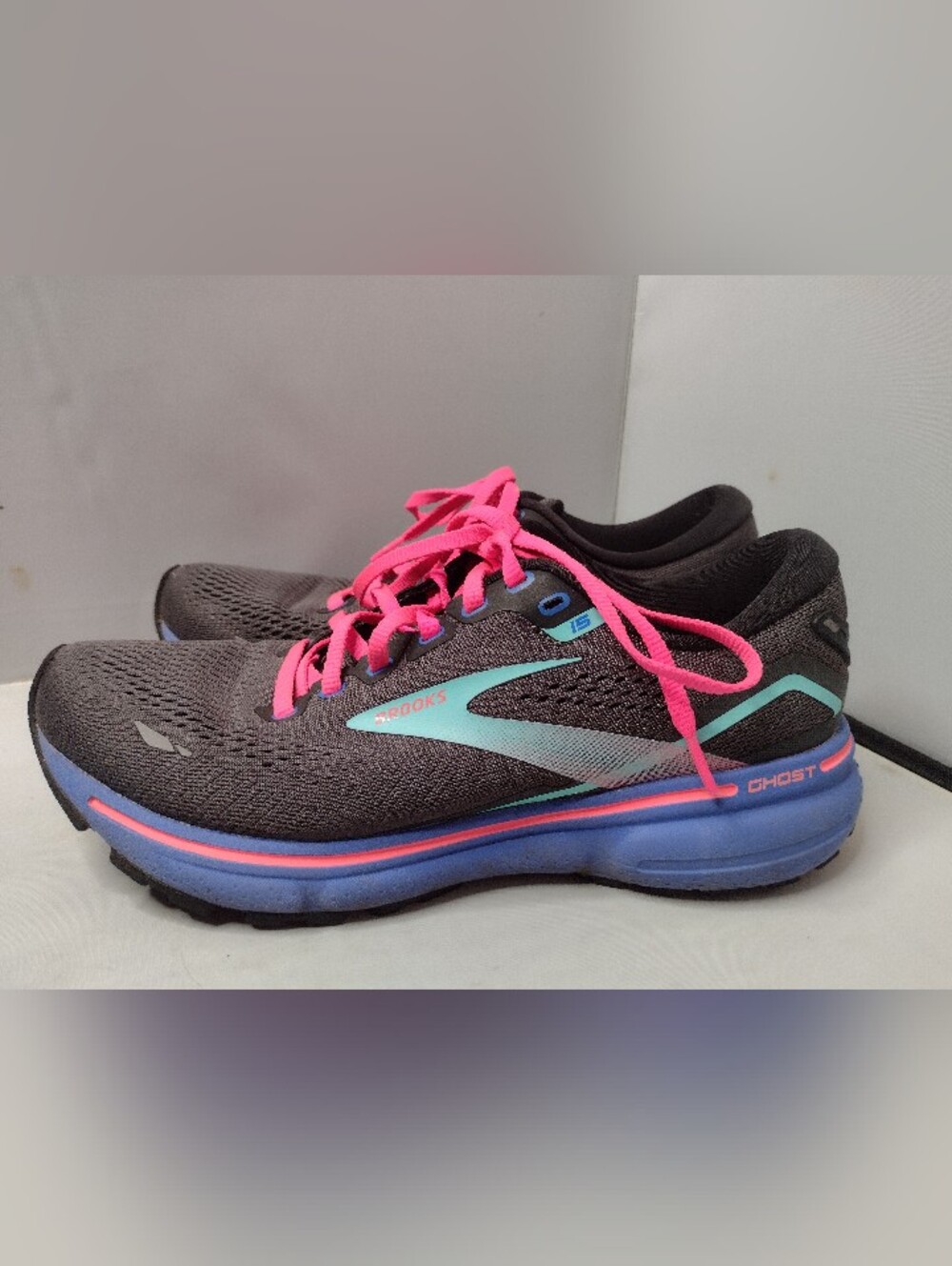 Brooks Ghost 15 Womens 7.5 Black Blue Pink Athletic Running Shoes Sneakers A15